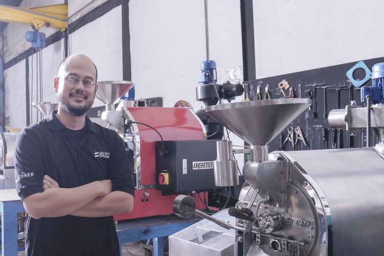 Berto Coffee Roaster, produsen mesin sangrai kopi yang berfokus pada bisnis kopi skala kecil, menengah, dan besar.