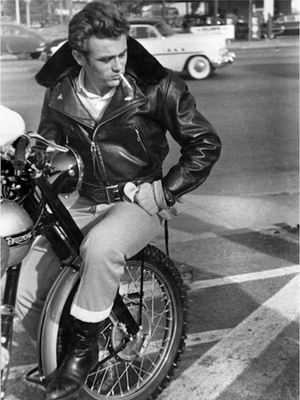 James Dean dengan jaket motor