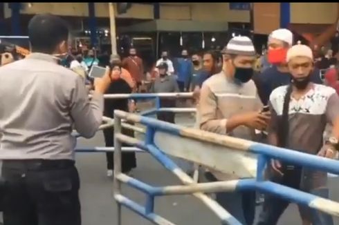 Viral Video Pedagang Mengamuk dan Buka Blokade Jalan karena Dilarang Masuk Pasar