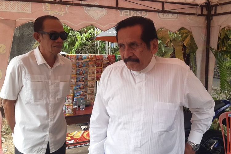 Piet Pagau Sebut Jokowi Makin Merakyat: Kalau Masih Menjabat Tak Bisa Nongkrong