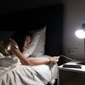 Begini Cara Mendekorasi Kamar Tidur Dengan Lampu Meja