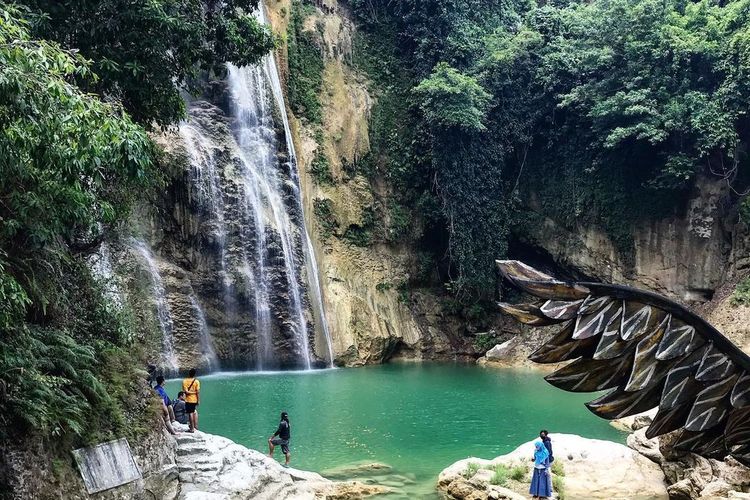 13 Wisata Air di Tuban, Air Terjun Sampai Pemandian Air Panas Halaman all -  Kompas.com