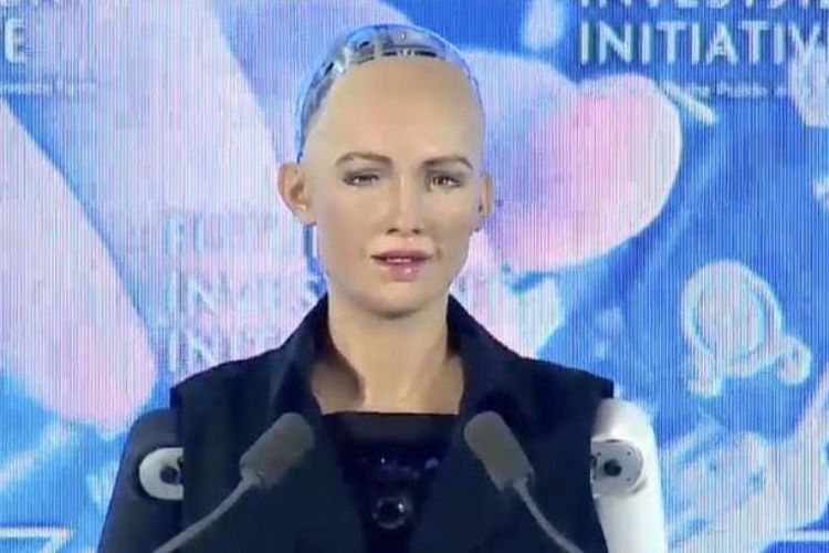 Robot Sophia yang mendapatkan status warga negara Arab Saudi.