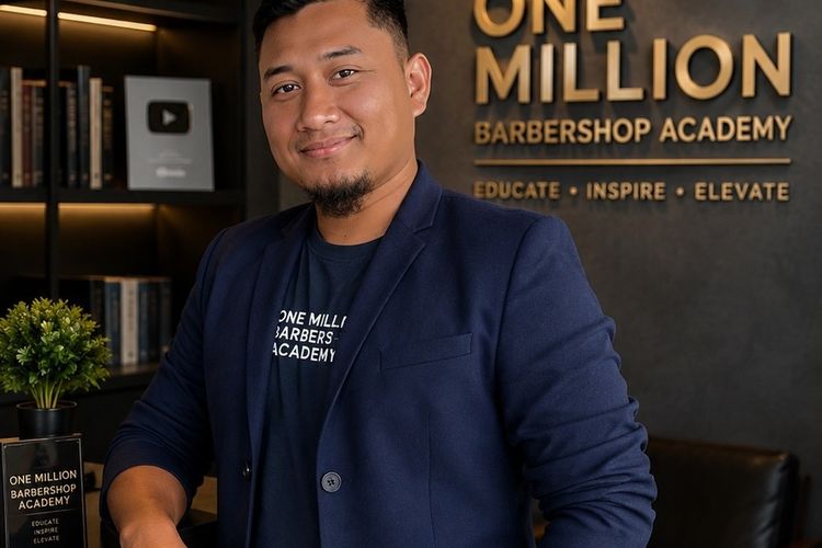Dari Gunting Pinjaman di Ponpes, Ahmad Bangun Akademi Barber untuk Bantu Anak Muda Cari Kerja