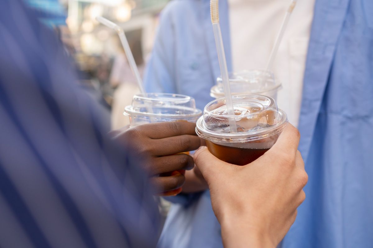 Tak Cuma RI, Harga Plastik di Malaysia Juga Naik 40 Persen