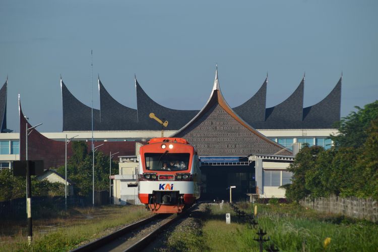 Rute Baru KA Lembah Anai Kini Bisa Langsung ke Bandara Minangkabau, Cuma Rp 5.000!