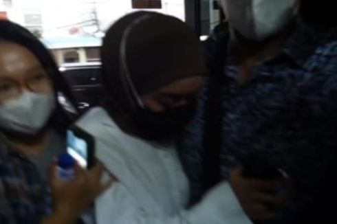 Lesti Kejora Datang ke Polres Jaksel saat Polisi Umumkan Rizky Billar Ditahan