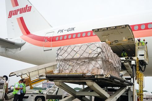 Garuda Angkut Oxygen Concentrator dari Shanghai ke Jakarta