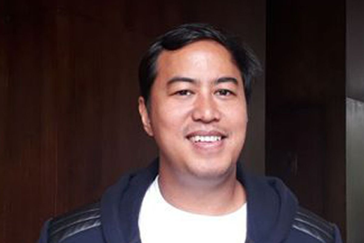 Pandji Pragiwaksono diabadikan usai jumpa pers Stand Up Comedy Indonesia Magical 7 di Hotel Veranda, Kebayoran Baru, Jakarta Selatan, Kamis (23/3/2017).