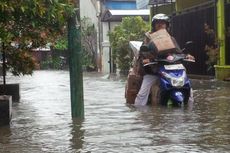 Banjir Tahun Ini Bikin Capek Warga Pasar Rebo