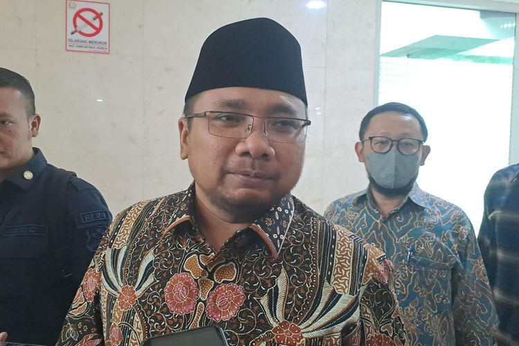 Menag Yaqut Cholil Qoumas saat ditemui di Gedung DPR, Senayan, Jakarta, Rabu (13/3/2024). 