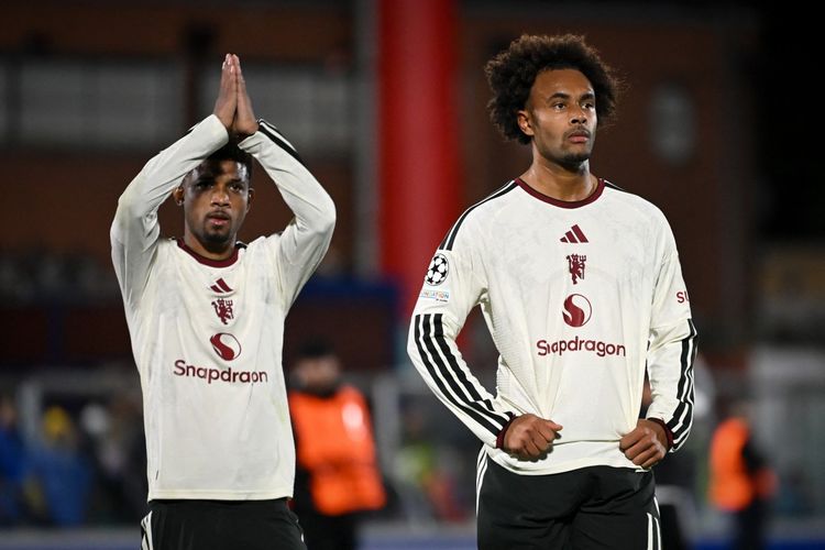 Rio Ferdinand: Como Seperti Punya 12 Pemain Saat Lawan MU