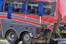 Bus Kasino Terguling, 8 Orang ewas dan 44 Terluka