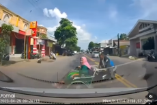 Viral, Video Bentor Tiba-tiba Nyeberang Tertabrak Mobil di Situbondo, Polisi Dalami Penyebabnya