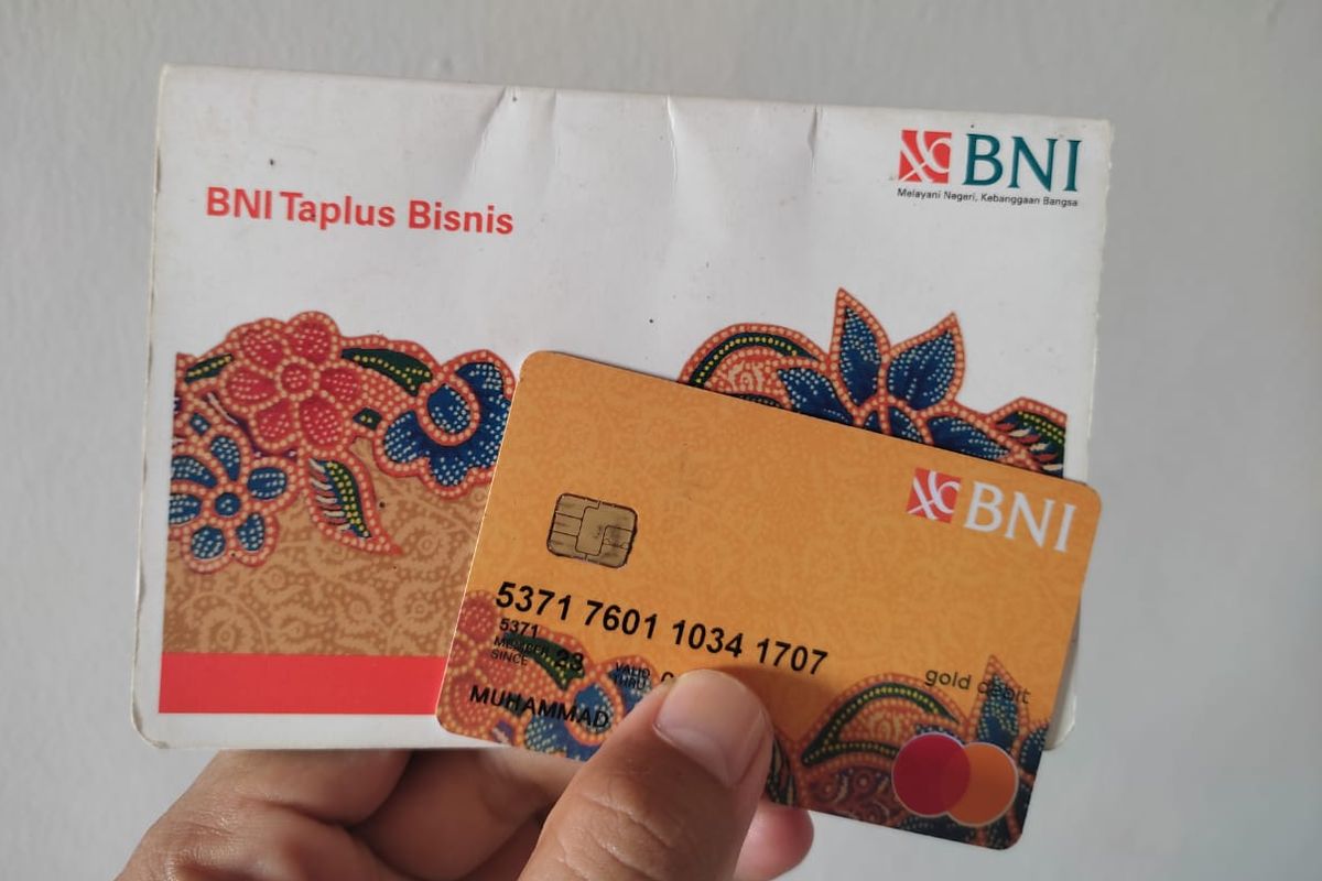 2 Cara Ganti PIN ATM BNI Tanpa Ribet Ke Bank