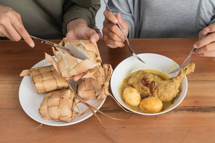 Filosofi Ketupat, Mengapa Identik dengan Lebaran dan Apa Saja Jenisnya?