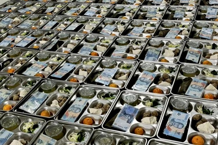 MBG berisi uang di Kecamatan Tanah Merah, Kabupaten Bangkalan. 