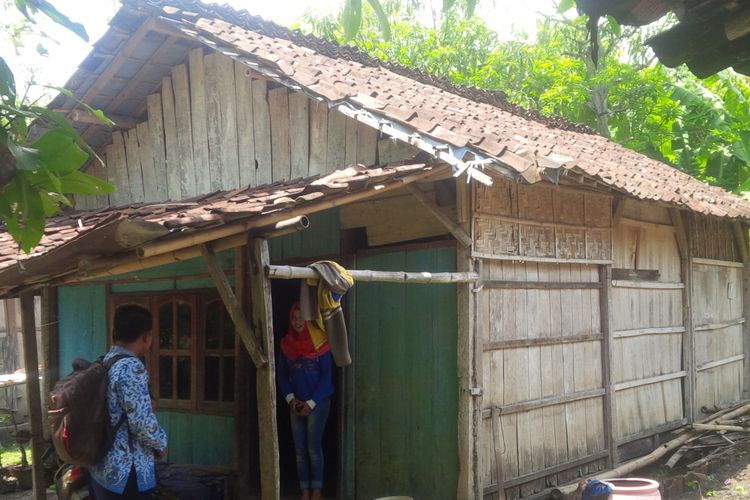 Rumah orangtua Serli Artia Dewi (12) di Desa Karanggeneng, Kecamatan Godong, Kabupaten Grobogan, Jawa Tengah