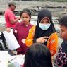 Perjuangan Guru Eliyawati, Terjang Sisa Material Banjir Lahar Semeru demi Mengajar Anak Didik yang Terisolasi