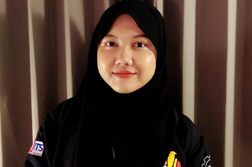 Cerita Tiara, Wisudawan Termuda ITS Lulus Sarjana di Usia 19 Tahun