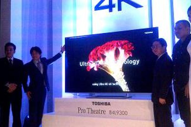 Peluncuran Toshiba Ultra HD 4k2k Pro Theater L9300 di Jakarta, Kamis (28/11/2013).