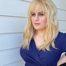 Rebel Wilson Dilarang Masuk Disneyland Sebulan, Ada Apa?