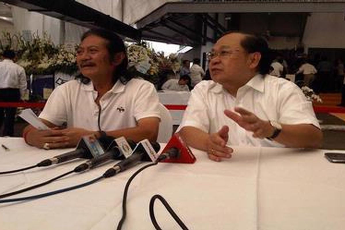 Fransiscus welirang (kiri) 