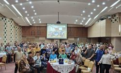 Rajut Tradisi Literasi Lintas Generasi, Majalah Mata Air Resmi Luncurkan 'Semua Membacanya 2025'