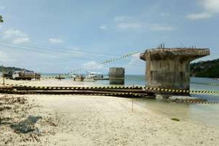 Perbaikan Jembatan Kuning di Nusa Penida, Klungkung, Bali