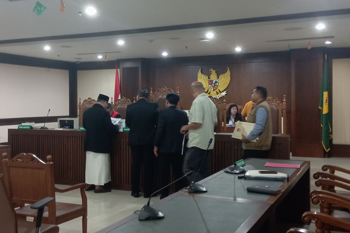 Sidang Lanjutan Gugatan Perdata Terhadap Gibran Rakabuming Raka di Pengadilan Negeri Jakarta Pusat, Senin (22/9/2025).   