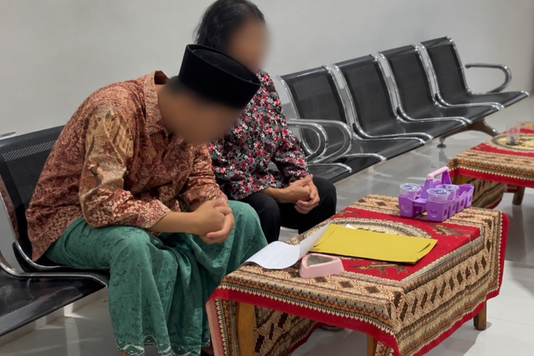 Viral Video Penistaan Agama Saat Live TikTok, Pensiunan Guru di Pamekasan Dilaporkan ke Polisi