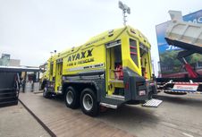 3 Risiko Fatal Mengintai Pemotor yang Nekat Membuntuti Mobil Pemadam Kebakaran