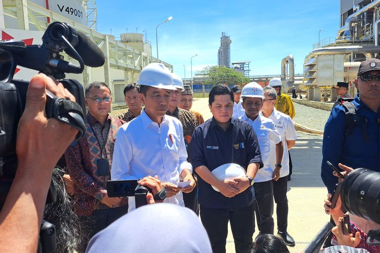 Jokowi Resmikan Pabrik Amonium Nitrat 