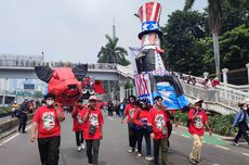 Ogoh-ogoh Donald Trump Warnai Demo Buruh, Protes Dampak Ekonomi Global