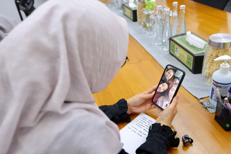KMP Batumandi yang Ditumpangi Terbakar, 5 Penari Gandrung Sewu Tetap Berangkat ke Banyuwangi