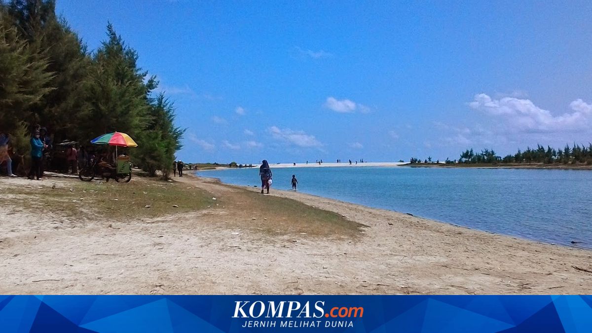 Pantai Remen: Daya Tarik, Harga Tiket, dan Rute