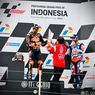 Jokowi Serahkan Trofi Juara MotoGP Mandalika 2022 ke Miguel Oliveira