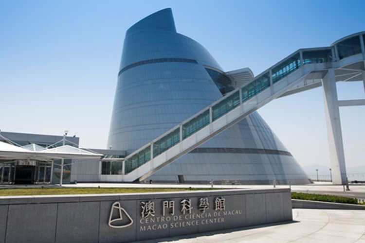Bangunan futuristik Macao Science Center
