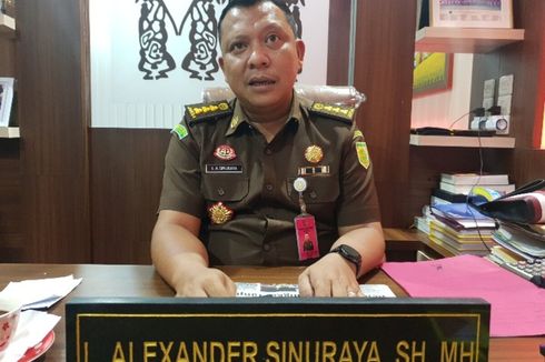 Maju di Pilkada, Kasus Dugaan Gratifikasi Bupati Waropen Dihentikan Sementara