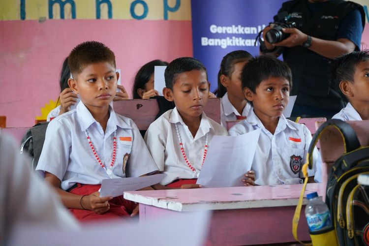 Cerita Batu Badaong Menginspirasi Anak SD Naskat untuk Tidak Melawan Orang Tua