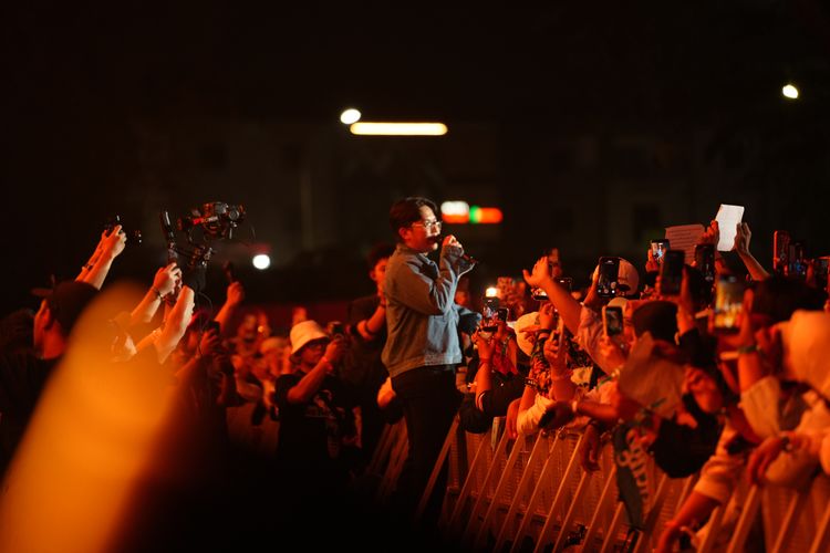 Tiga Cerita tentang Lagu yang Diam-diam Mengubah Kehidupan