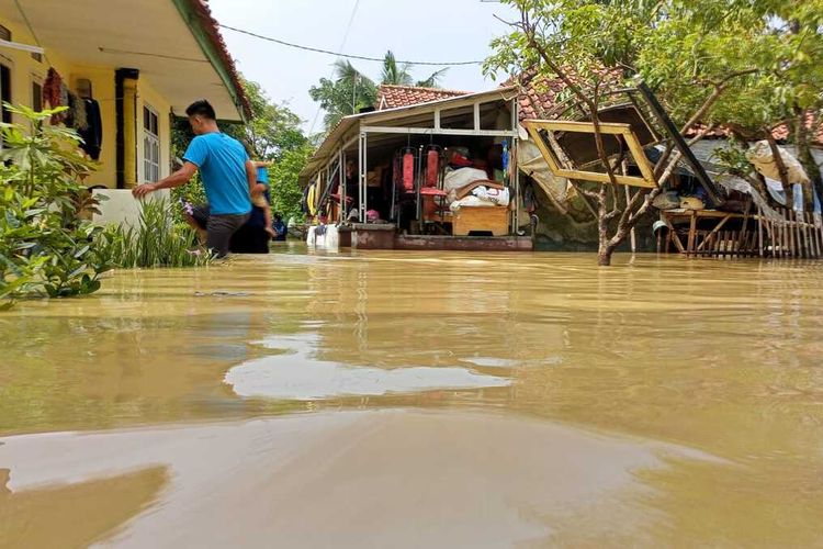 Kondisi banjir di Majalengka Jawa Barat sejak Senin dini hari (12/2/2024).