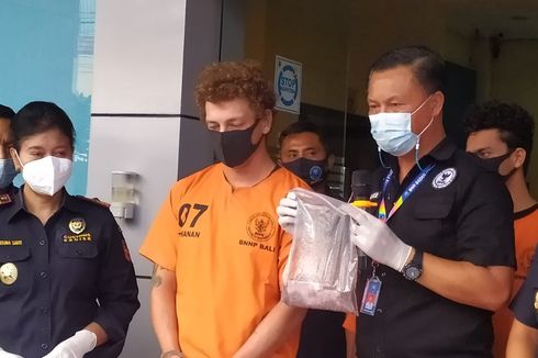 Pesan Narkoba Jenis DMT dari Ukraina, WN Rusia Ditangkap oleh BNN Bali