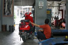 Cara Cek Vespa Matik agar Lancar Silaturahmi Saat Lebaran