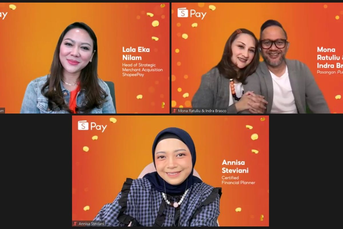  Pasangan public figure Mona Ratuliu & Indra Brasco dalam jumpa pers Shopee (tangkapan layar).