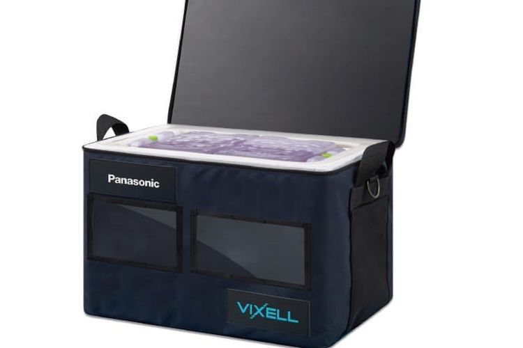 Panasonic menyematkan teknologi Vacuum Insulated Case (VIC)sebagai lapisan isolasi dengan bentuk cetakan terintegrasi tanpa sambungan pada produk kotak pendingin VIXELL?  atau Vacuum Insulated Cooling Box Panasonic. 

Lapisan ini merupakan bagian terpenting dari kotak pendingin yang telah dipatenkan oleh Panasonic. 