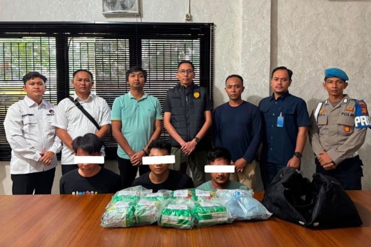 Penyelundupan 8 Kg Sabu dan Seribu Butir Pil Ekstasi dari Malaysia Digagalkan di Bengkalis