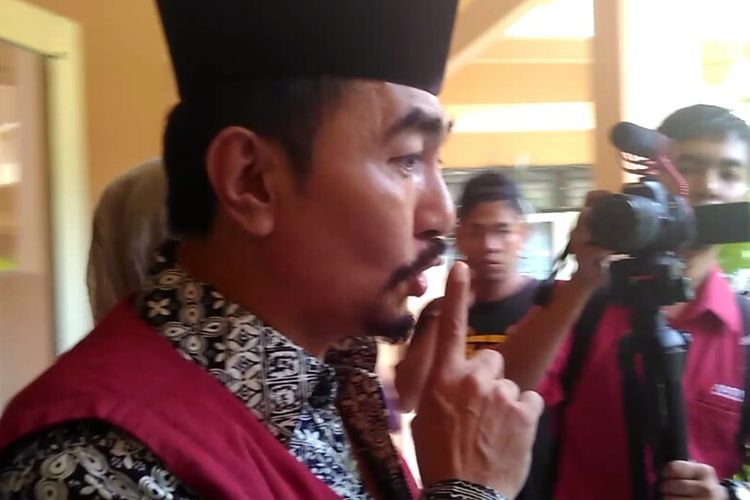 Gatot Brajamusti di Pengadilan Negeri Klas IA Mataram, Lombok, Kamis (16/3/2017)