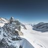 Berapa Jam Perjalanan dari Indonesia ke Swiss? 