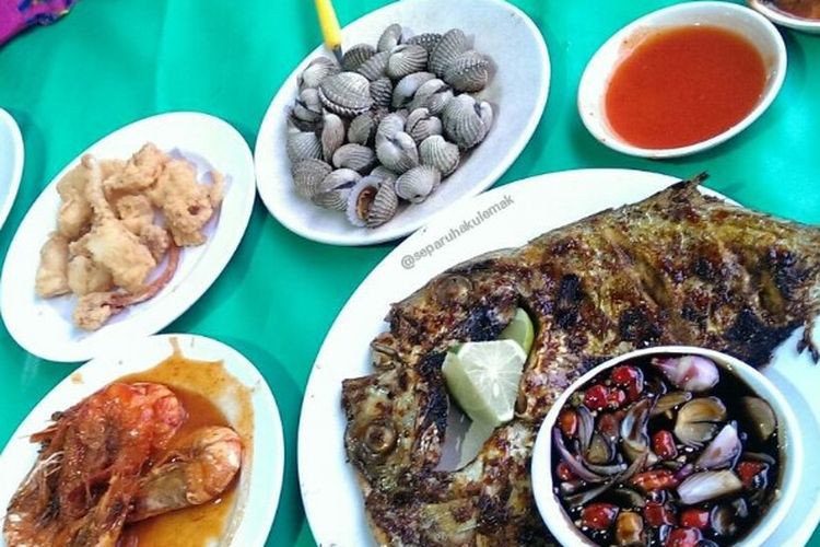Aneka Seafood di Seafood Ayu, Kelapa Gading